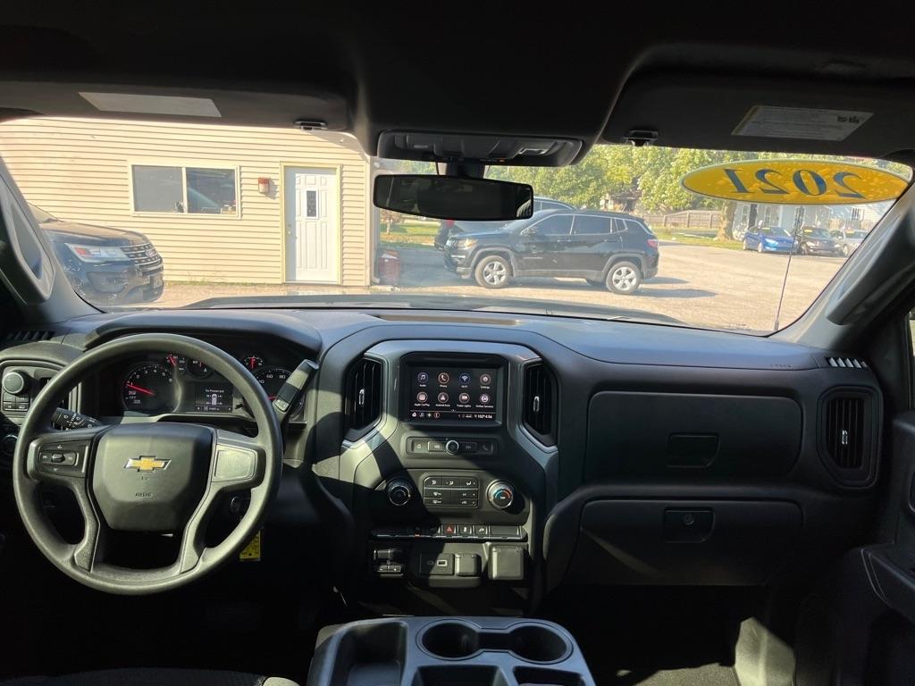 Chevrolet Silverado 1500 Custom Crew Cab Long Box 4WD 2021