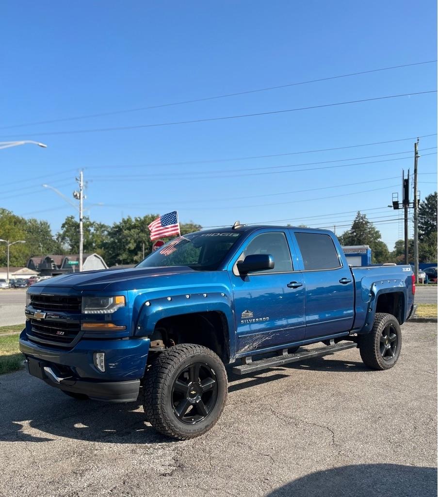 Chevrolet Silverado 1500 LT Crew Cab 4WD 2017