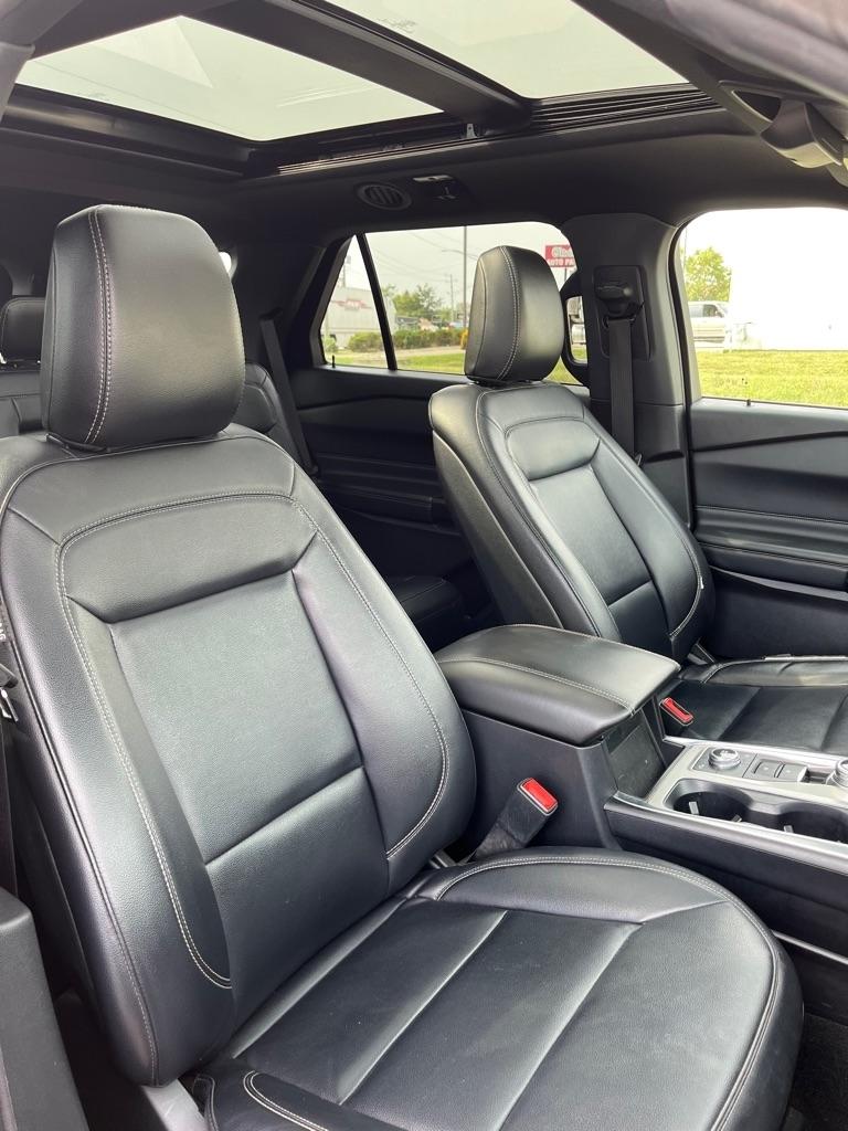 Ford Explorer XLT AWD 2020