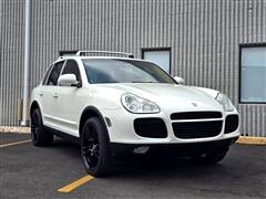 2004 Porsche Cayenne 