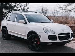 2004 Porsche Cayenne 