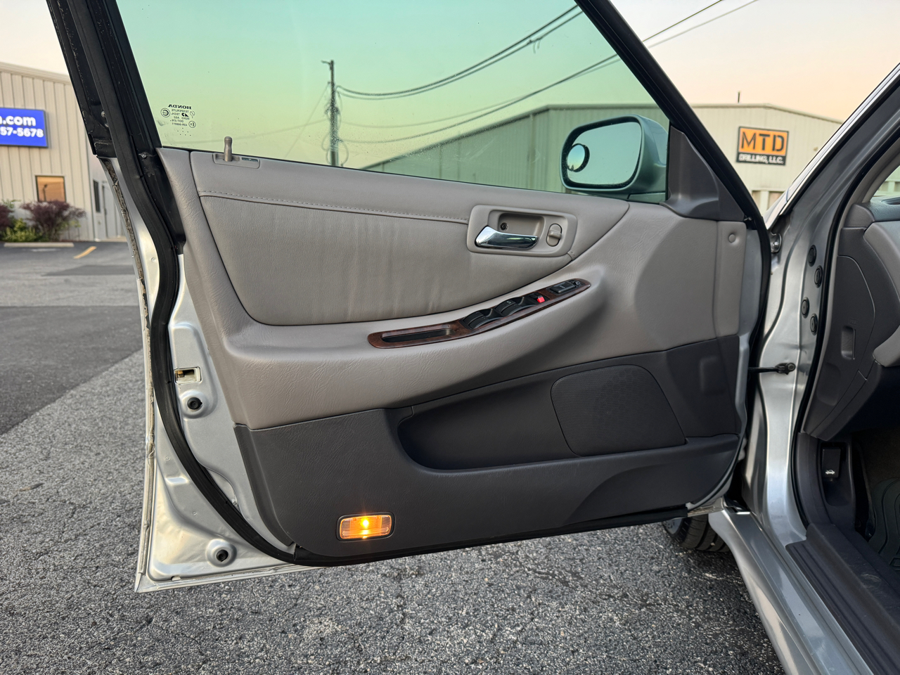 Honda Accord EX Sedan with Leather 2002