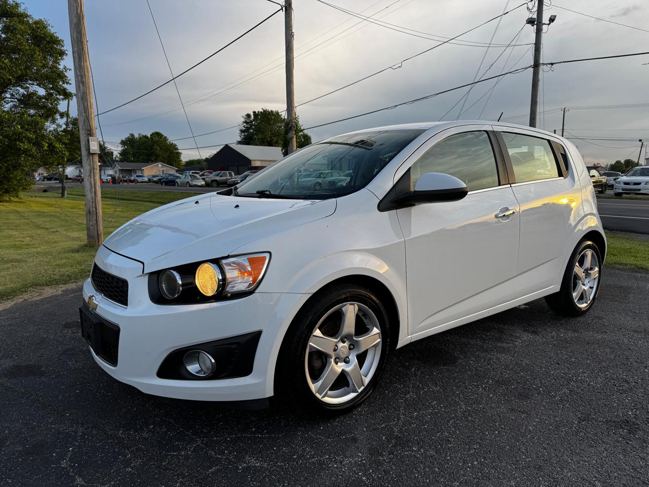 2015 Chevrolet Sonic LTZ Auto 5-Door