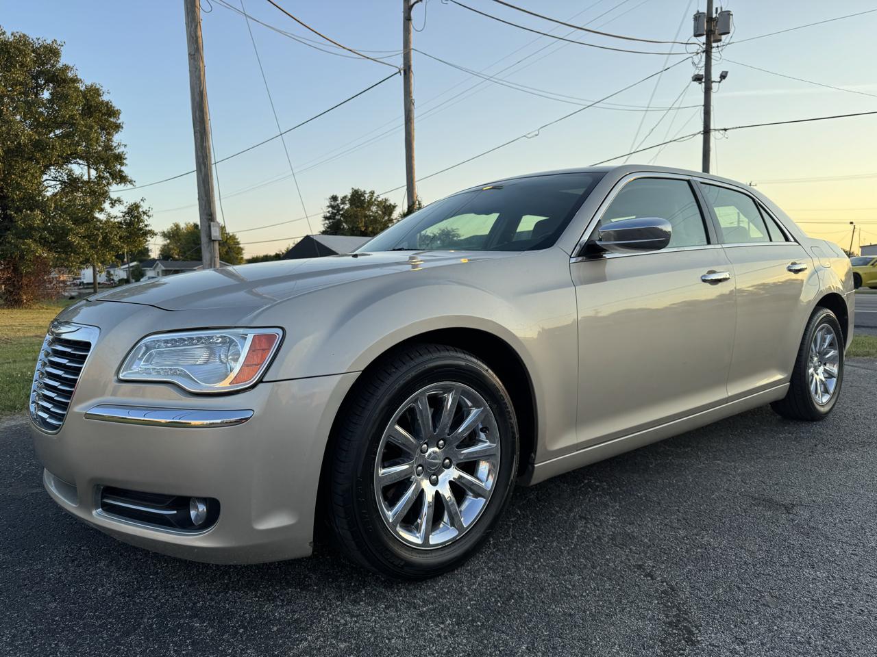 2012 Chrysler 300 Limited RWD