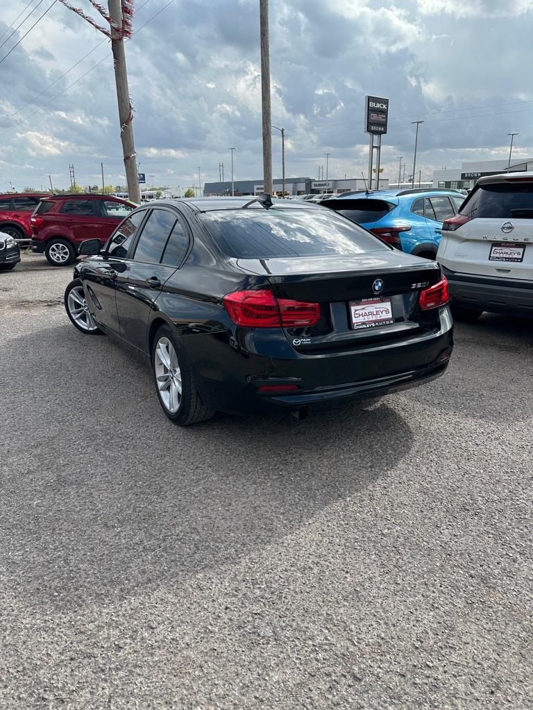 BMW 3-Series 320i Sedan 2018