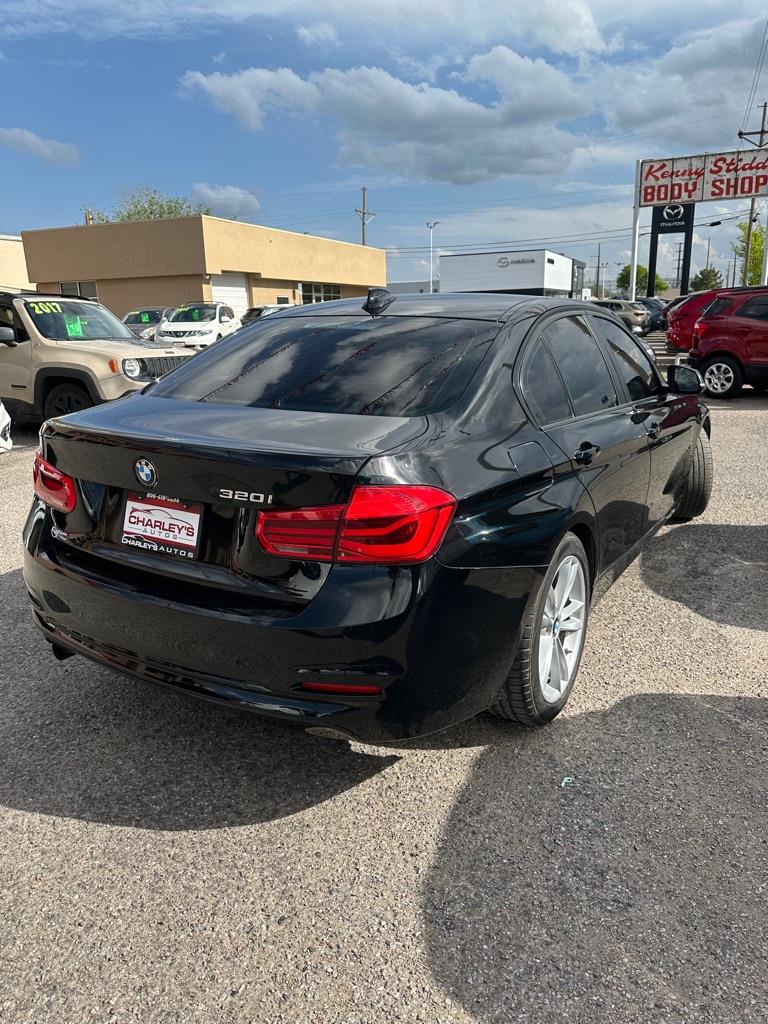 BMW 3-Series 320i Sedan 2018