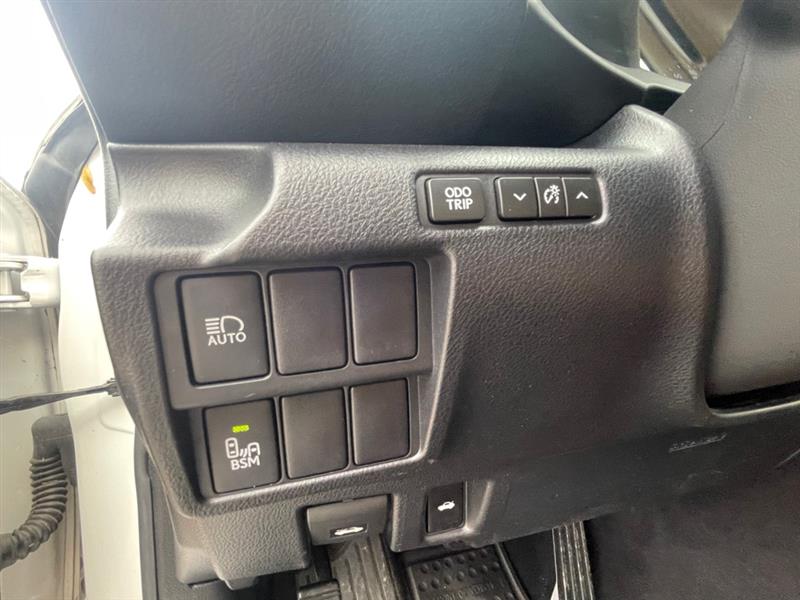 Lexus IS 300 RWD 2018