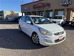2013 Hyundai Accent 