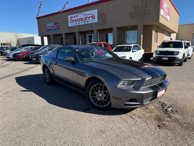 2014 Ford Mustang V6