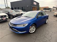 2016 Chrysler 200 