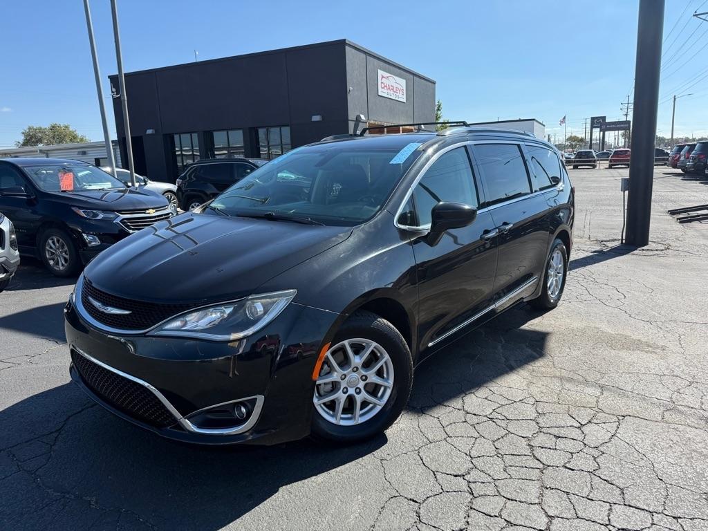  2020 Chrysler Pacifica Touring L FWD   