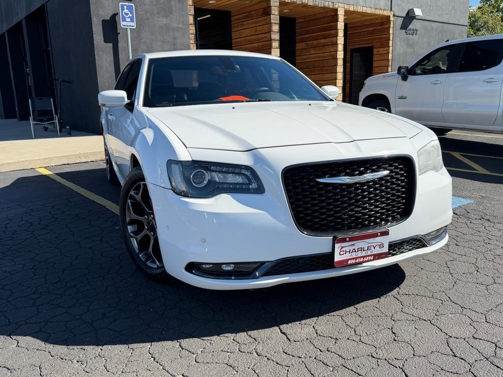  2016 Chrysler 300 S AWD   