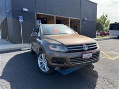 2014 Volkswagen Touareg 