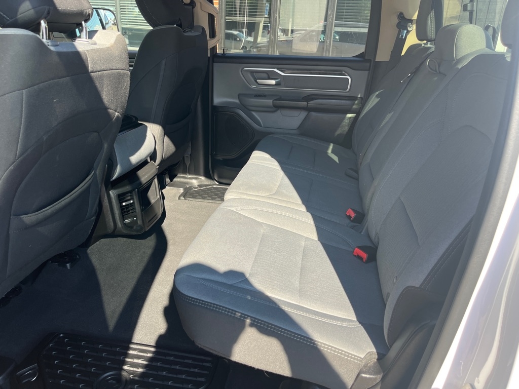 RAM 1500 Big Horn Crew Cab SWB 4WD 2019