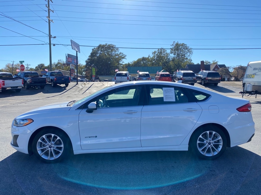 Ford Fusion Hybrid SE 2019