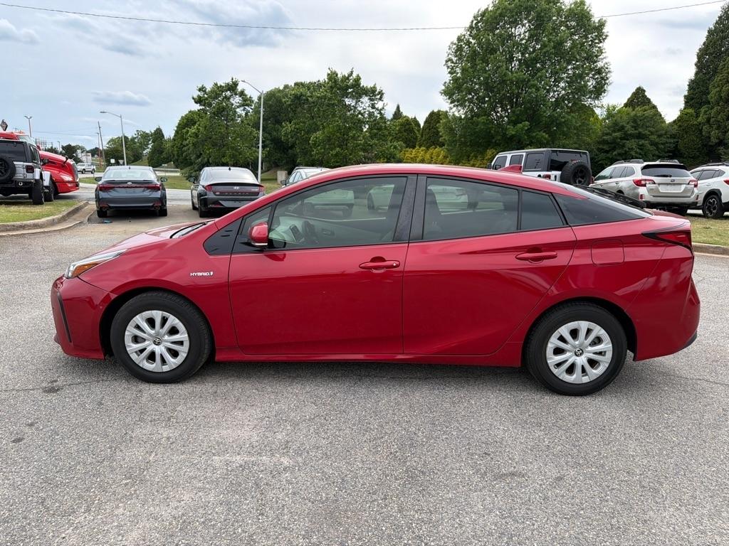 Toyota Prius L Eco (Natl) 2019
