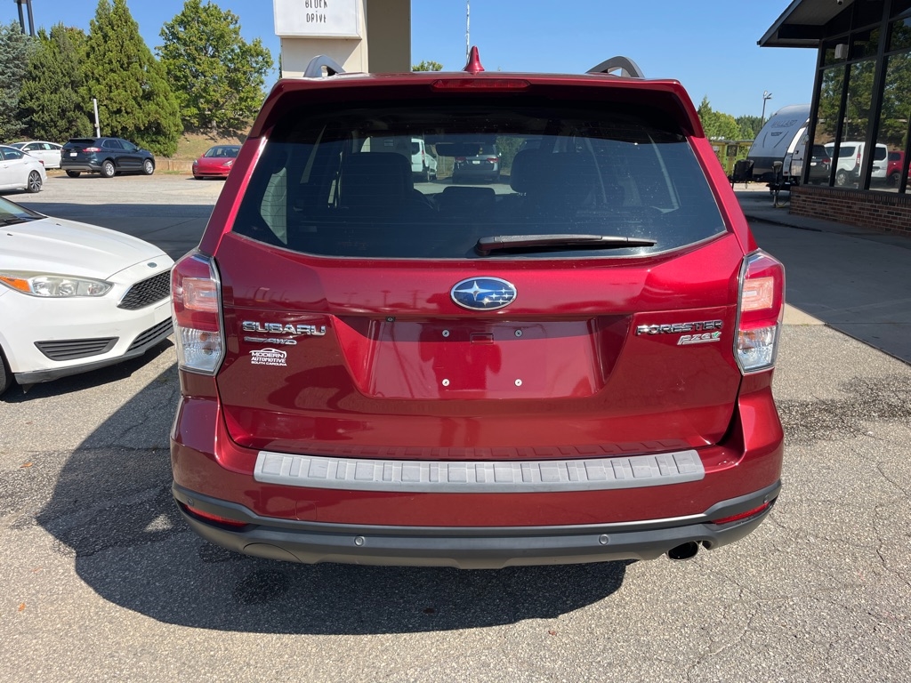 Subaru Forester 2.5i Touring CVT 2017