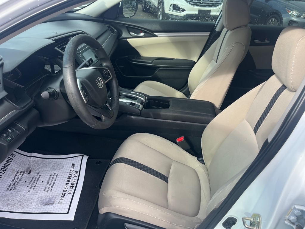 Honda Civic Sedan LX CVT 2020