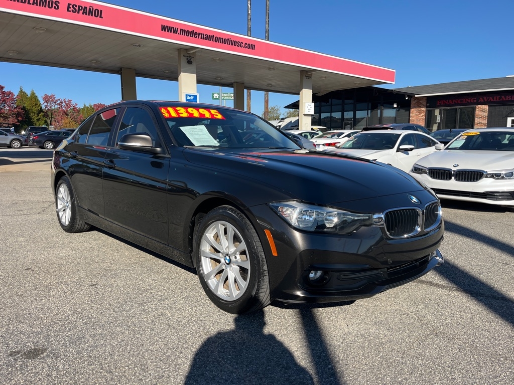 BMW 3 Series 4dr Sdn 320i RWD 2016