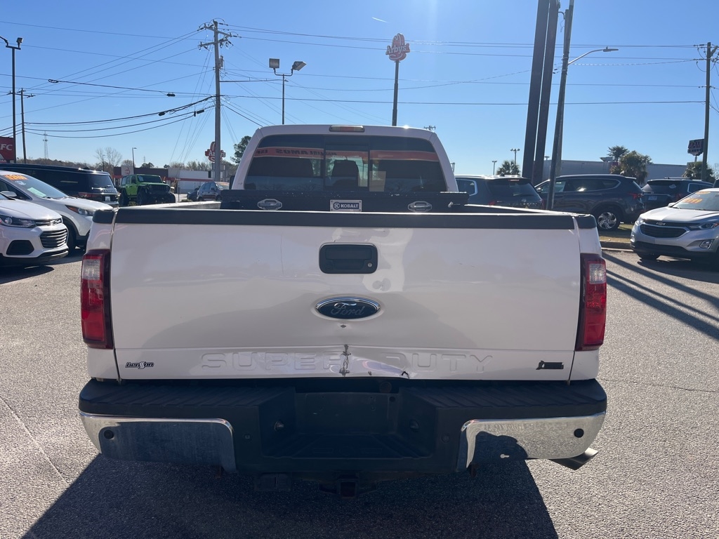 Ford Super Duty F-350 SRW 2WD Crew Cab 156" XL 2011