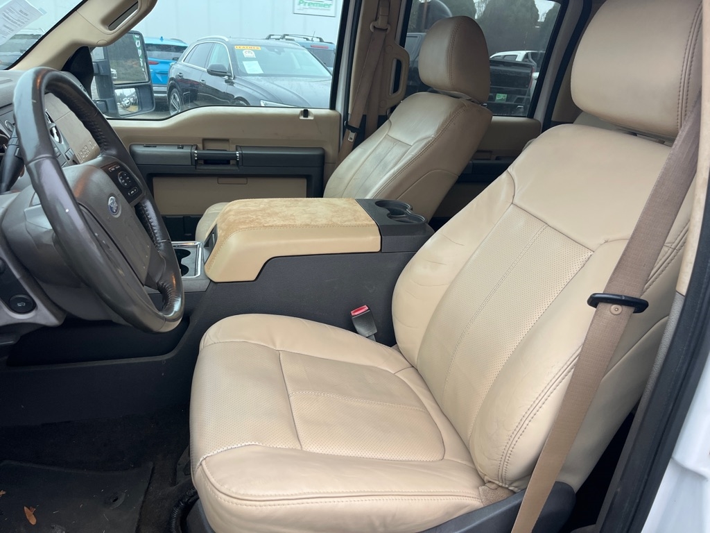 Ford Super Duty F-350 SRW 2WD Crew Cab 156" XL 2011