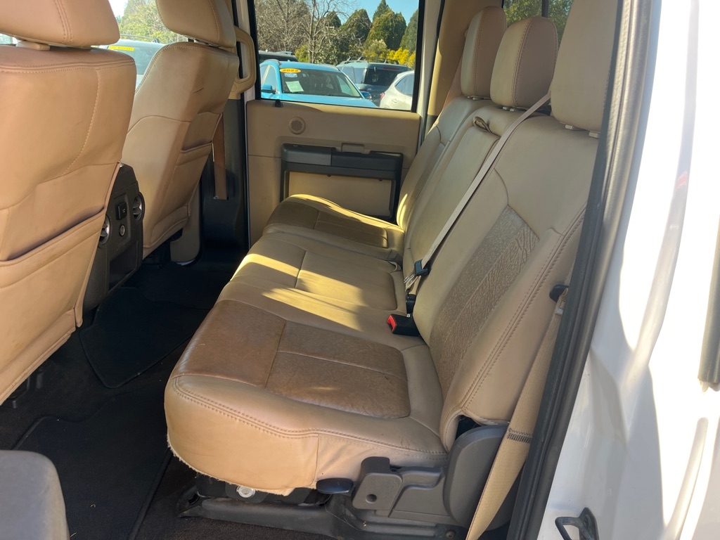 Ford Super Duty F-350 SRW 2WD Crew Cab 156" XL 2011