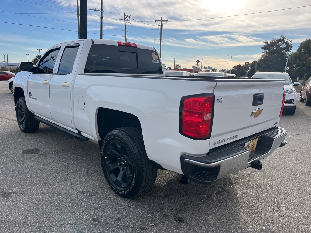 Chevrolet Silverado 1500 4WD Double Cab 143.5" LS 2018