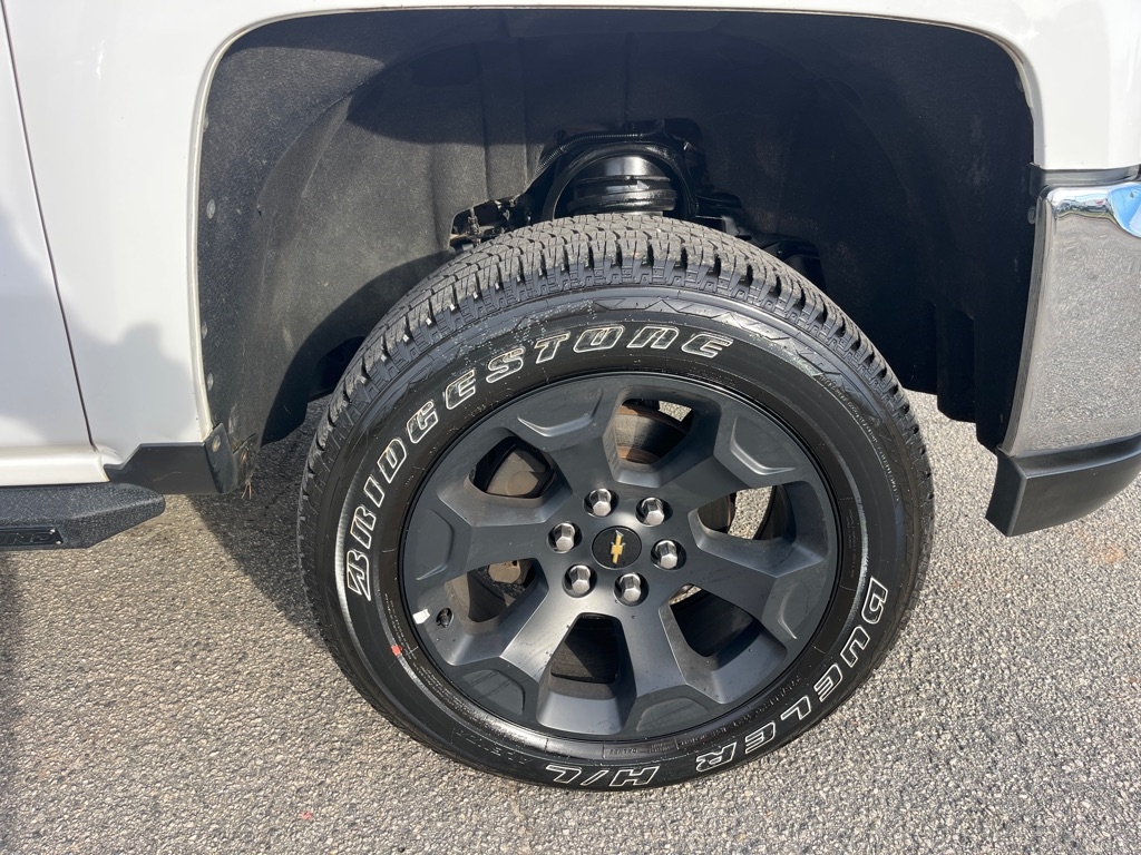 Chevrolet Silverado 1500 4WD Double Cab 143.5" LS 2018