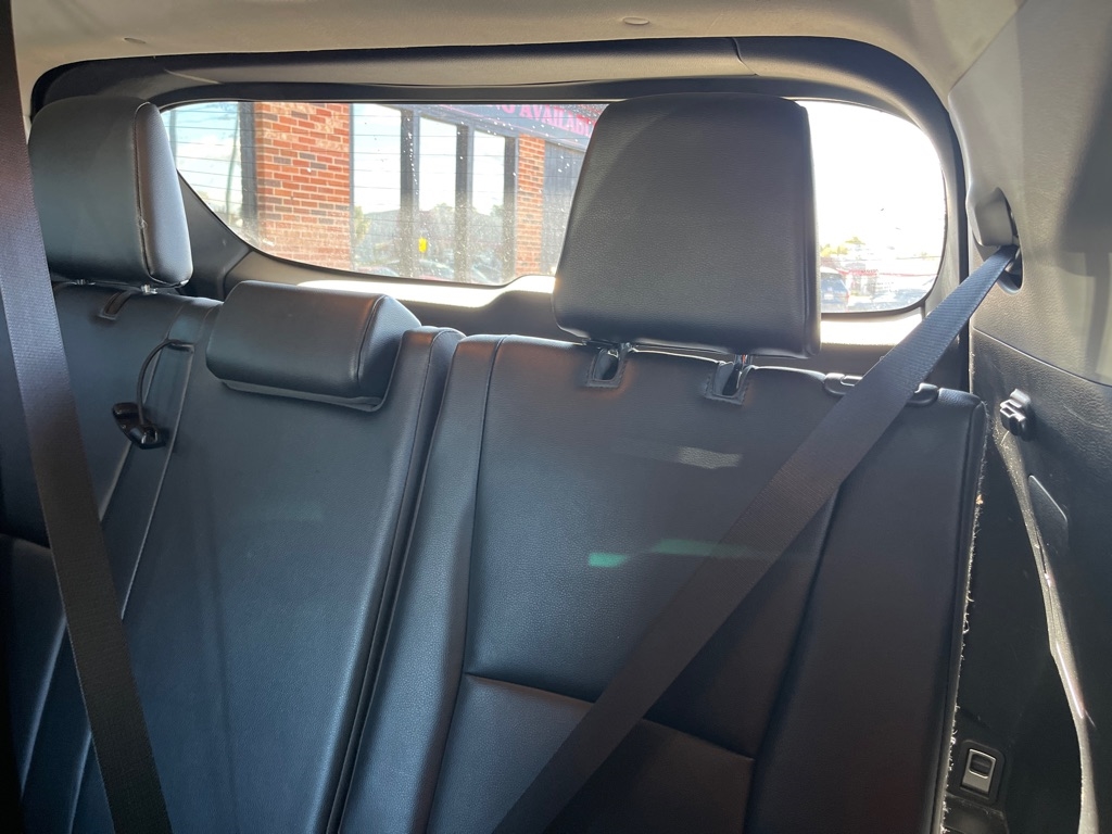 Toyota Highlander XLE AWD (Natl) 2021