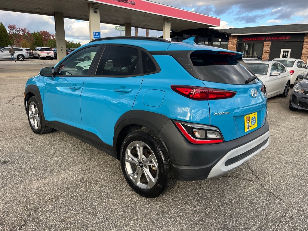 Hyundai Kona SEL Auto FWD 2022