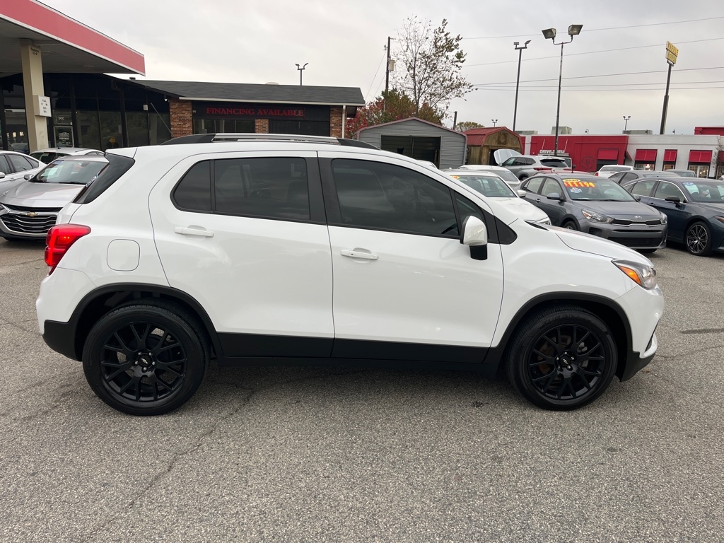 Chevrolet Trax FWD 4dr LT 2021