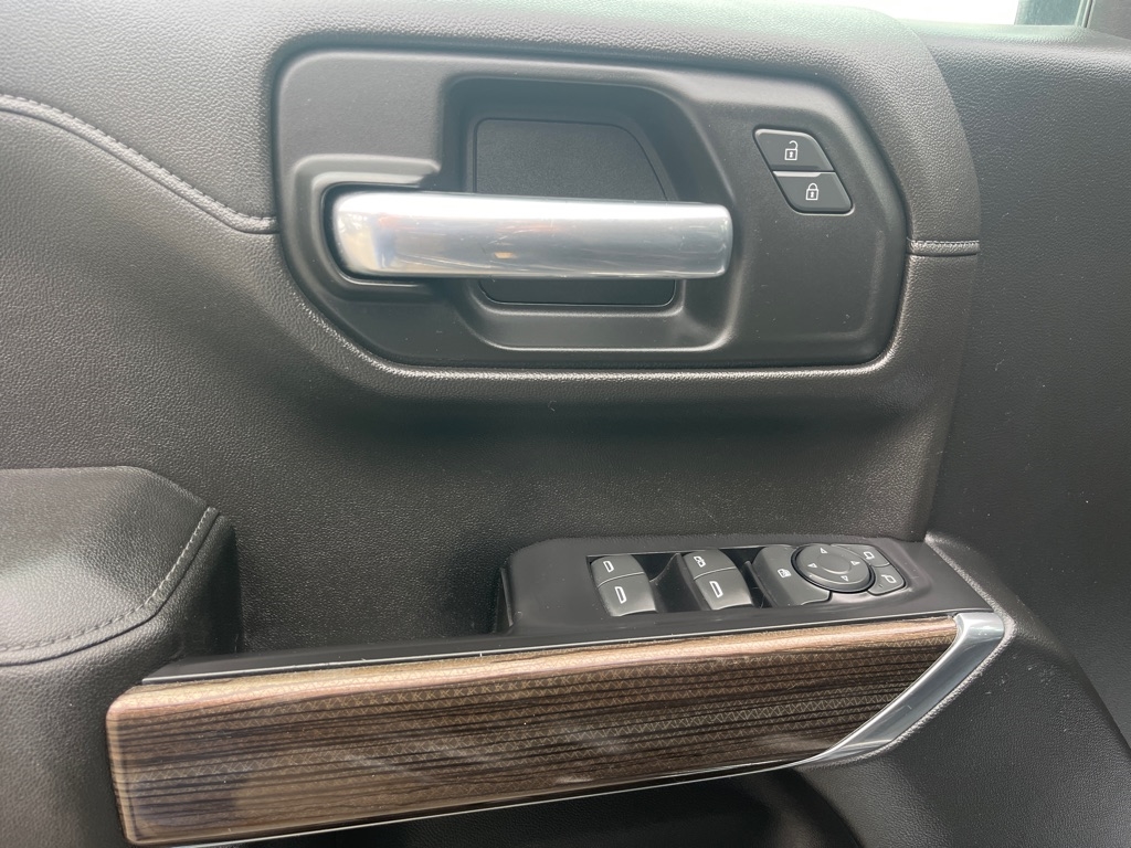 Chevrolet Silverado 1500 4WD Crew Cab 147" LT Trail Boss 2019