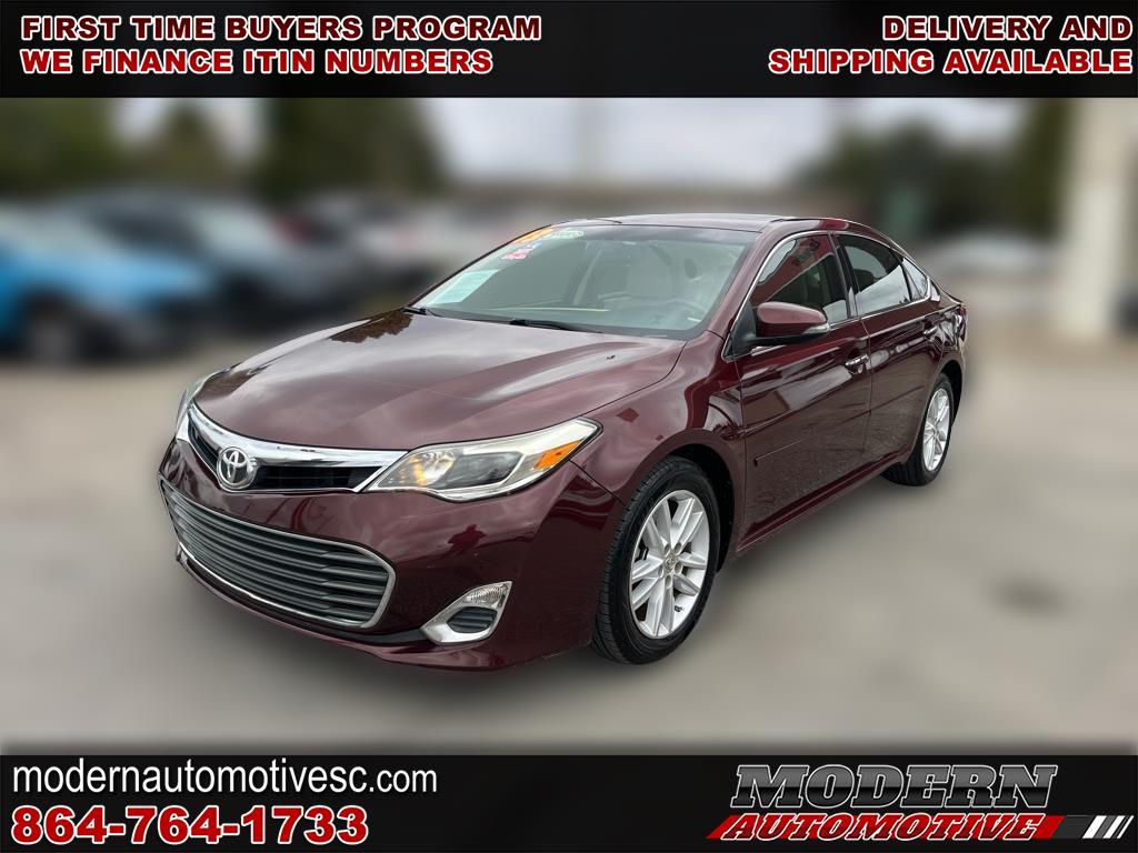 2013 Toyota Avalon XLE's photo