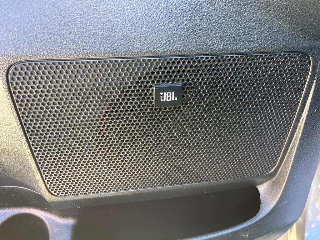 Toyota Tundra 4WD Platinum CrewMax 5.5' Bed 5.7L FFV (Natl) 2017