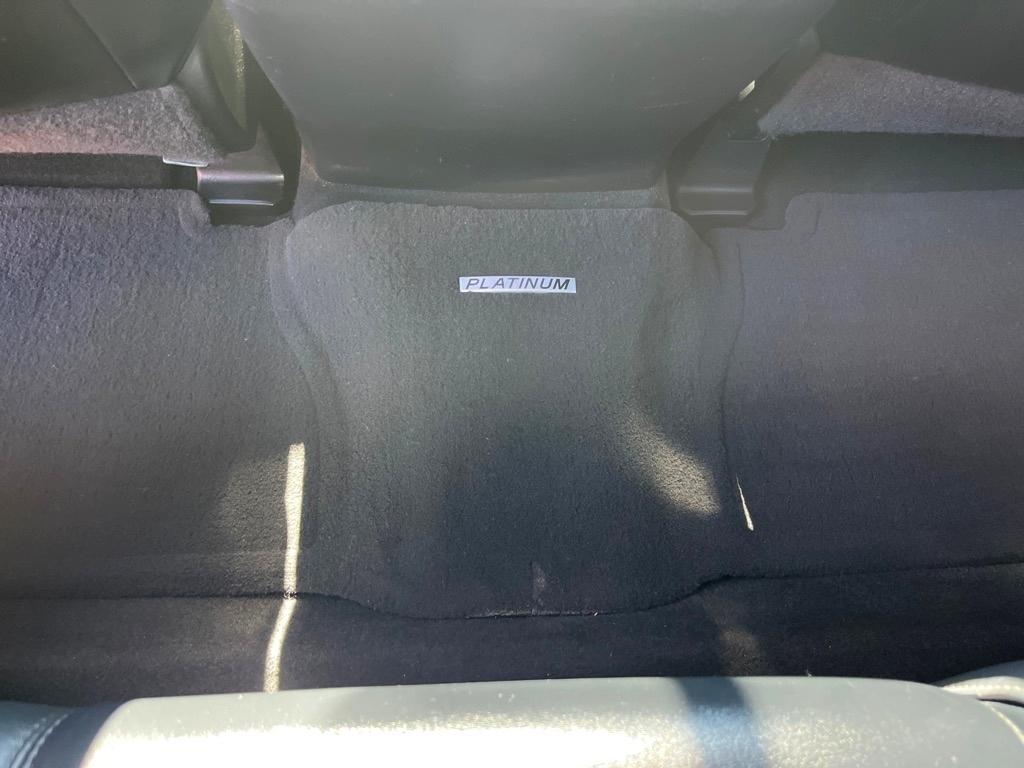 Toyota Tundra 4WD Platinum CrewMax 5.5' Bed 5.7L FFV (Natl) 2017