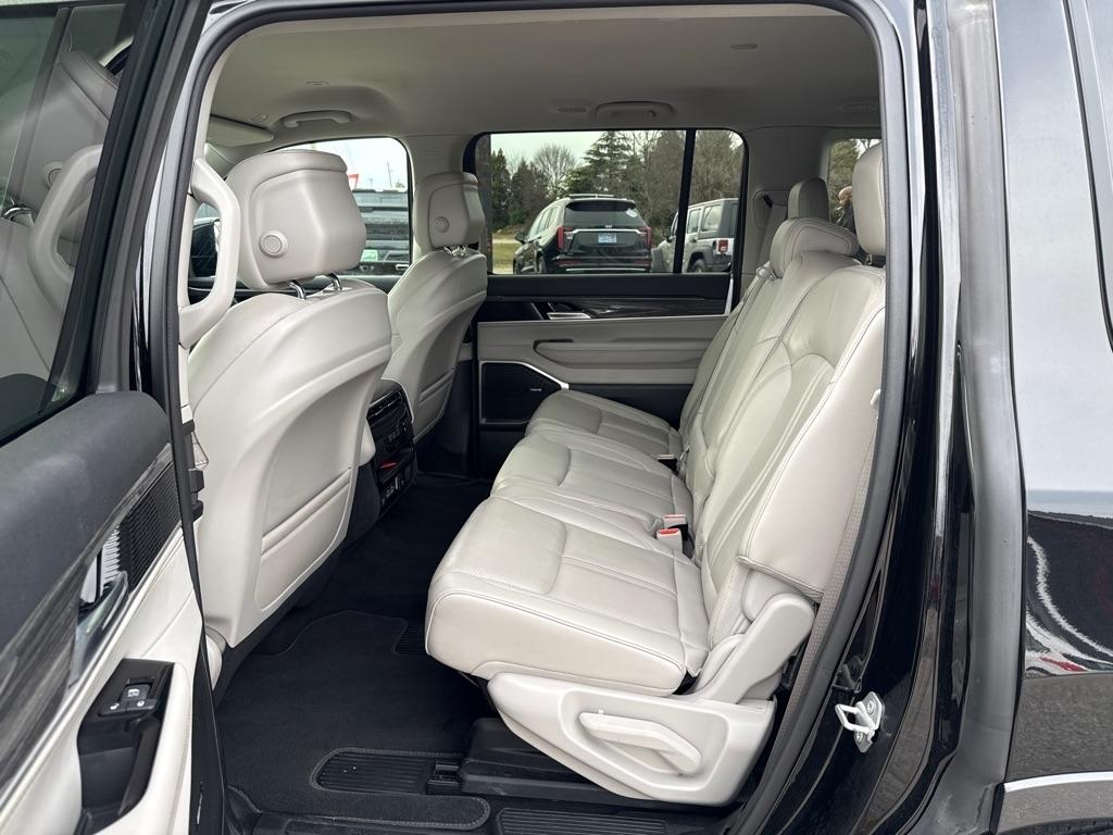 Jeep Wagoneer Series III 4x4 2022