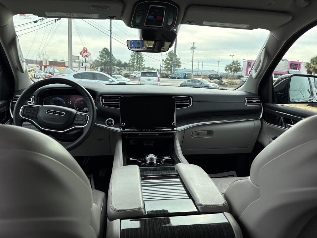 Jeep Wagoneer Series III 4x4 2022