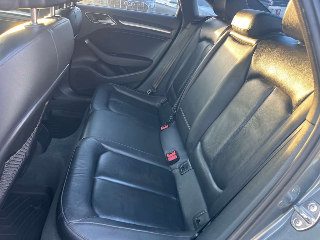 Audi A3 Sedan 2.0 TFSI Premium quattro AWD 2018