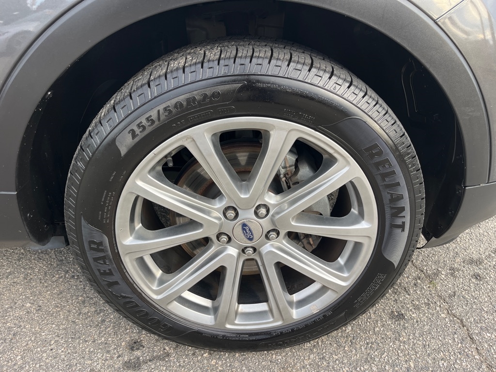 Ford Explorer Limited 4WD 2017