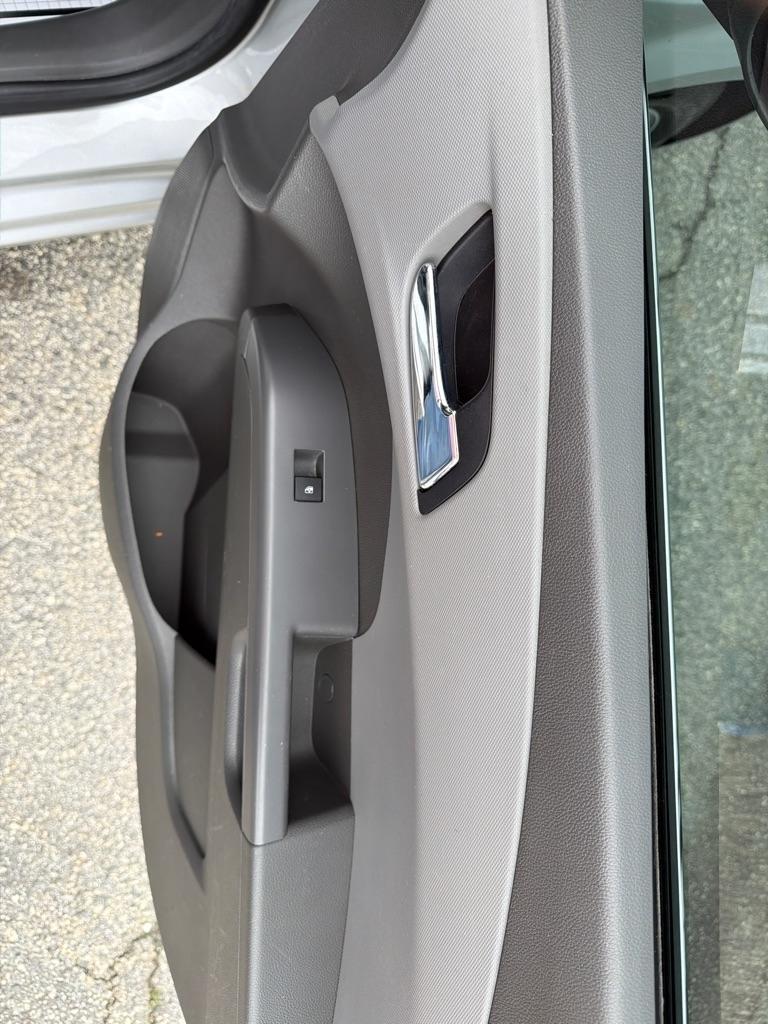 Chevrolet Sonic 5dr HB LT 1LT 2012