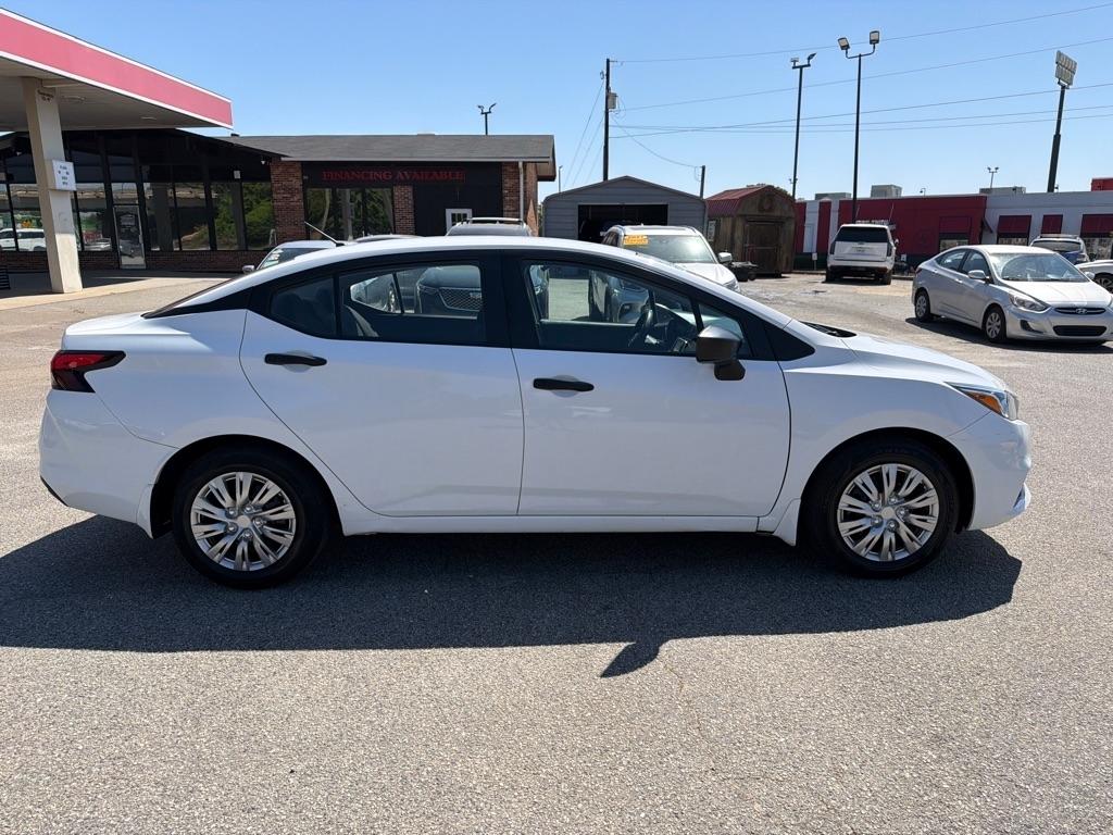 Nissan Versa S CVT 2021