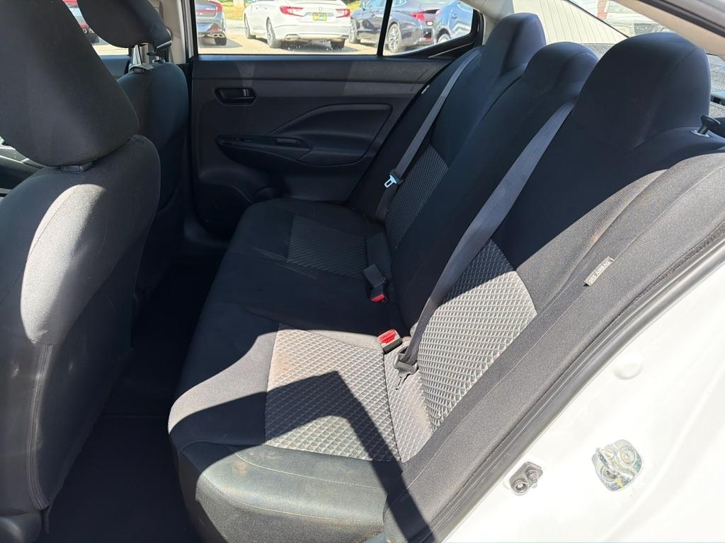 Nissan Versa S CVT 2021