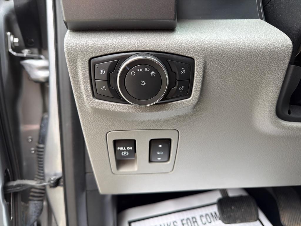 Ford F-150 XLT 2WD SuperCrew 5.5' Box 2020