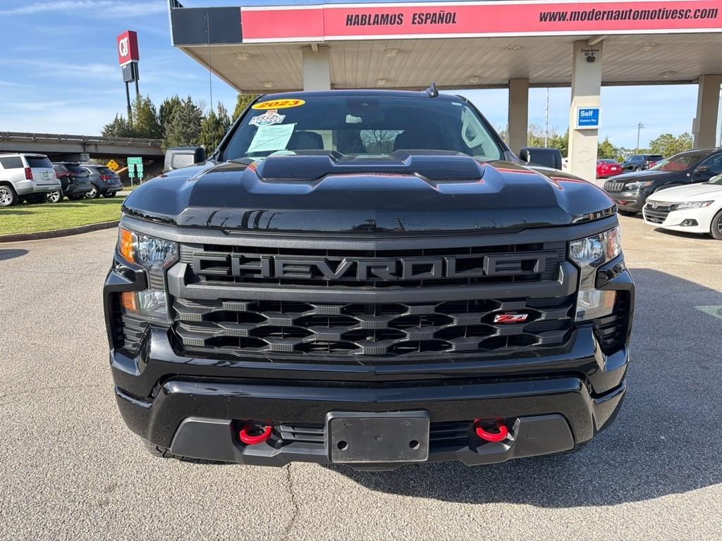 Chevrolet Silverado 1500 4WD Crew Cab 147" Custom Trail Boss 2023