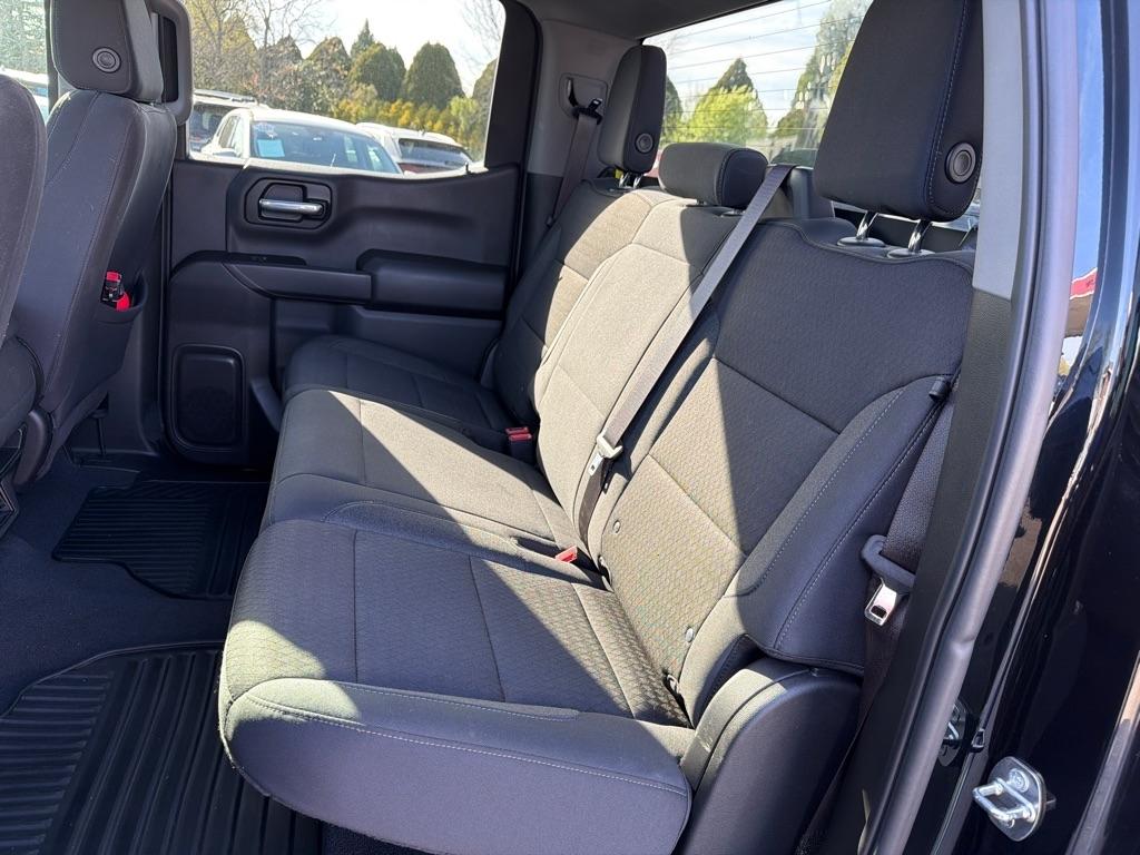 Chevrolet Silverado 1500 4WD Crew Cab 147" Custom Trail Boss 2023