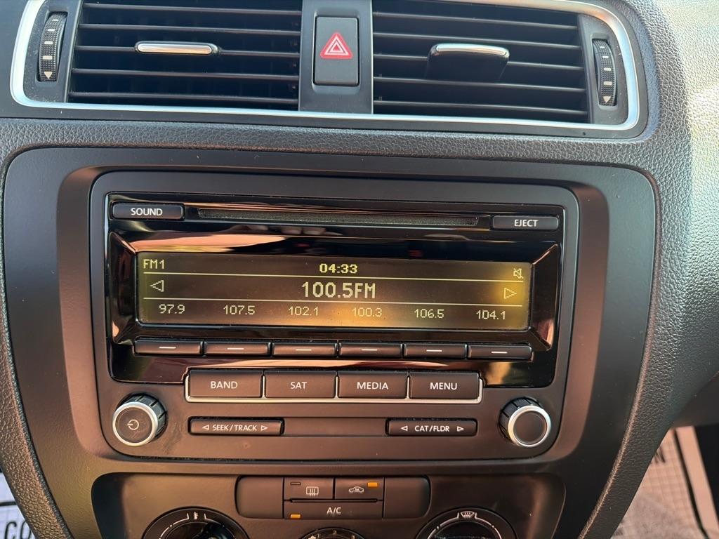 Volkswagen Jetta Sedan 4dr Auto SE 2014