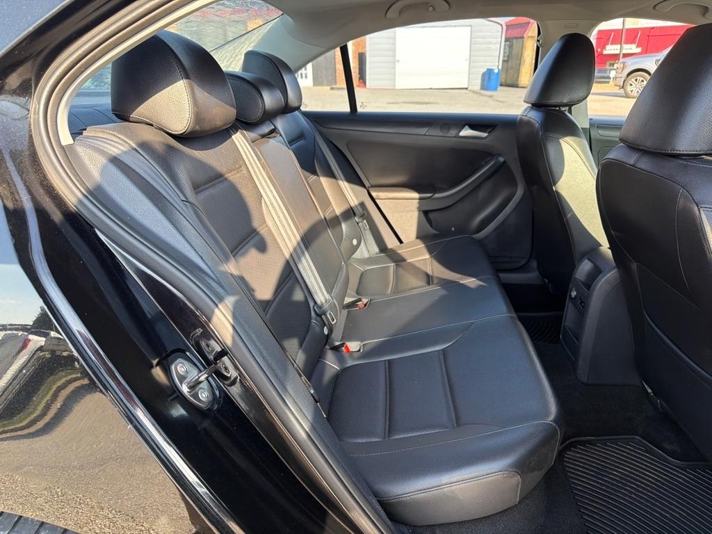 Volkswagen Jetta Sedan 4dr Auto SE 2014