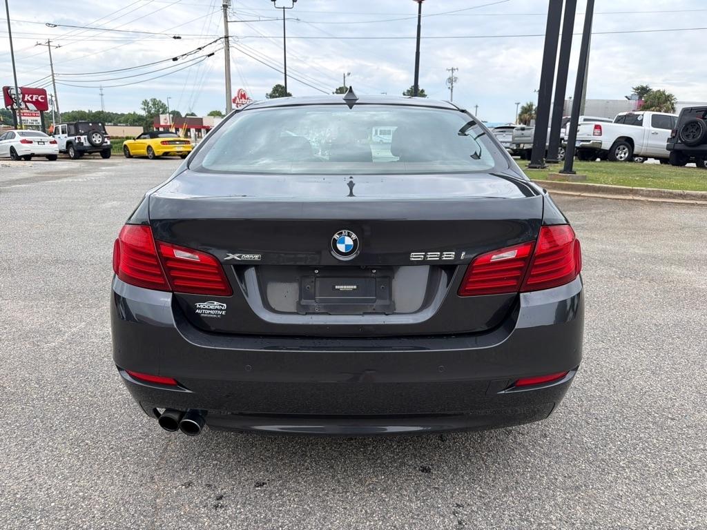 BMW 5 Series 4dr Sdn 528i xDrive AWD 2014