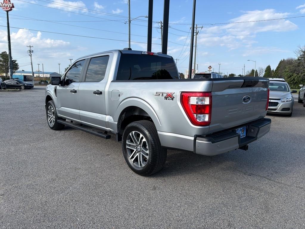 Ford F-150 STX 4WD SuperCrew 5.5' Box 2023