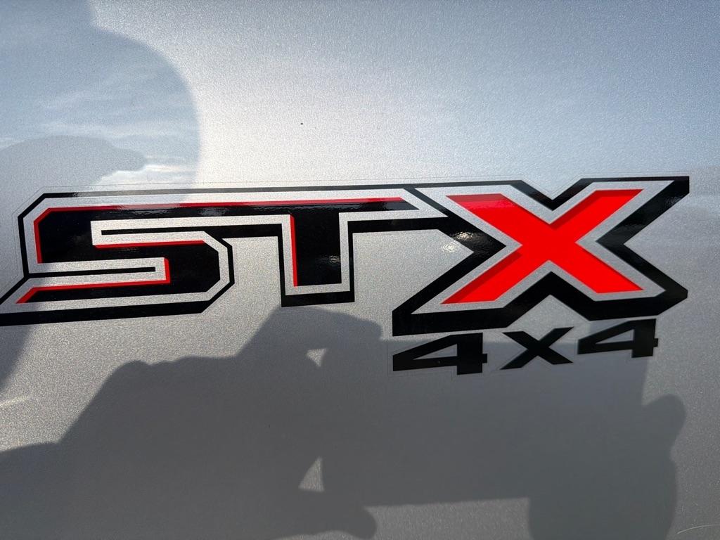 Ford F-150 STX 4WD SuperCrew 5.5' Box 2023